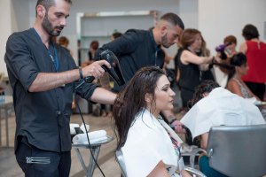 Green Inspiration Fashion News Magazine Chic Zone Accademia loreal (7)